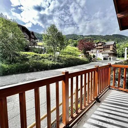 Apartment Les Des Evettes - Agreable Au Pied Des Pistes Mae-1724 Notre-Dame-de-Bellecombe